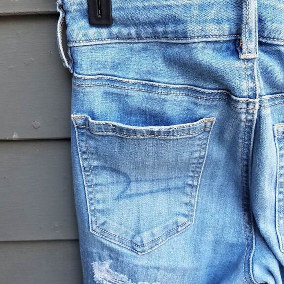 American Eagle Distressed High Rise Jegging Size 4 - Picture 8 of 10